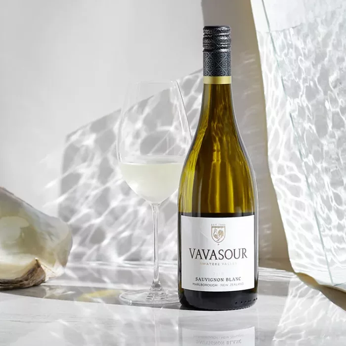 Vavasour-White-Wine